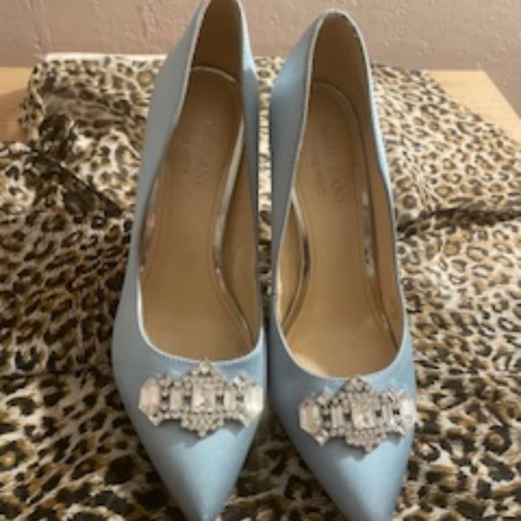 Nine West Trulove Pointy Toe Pumps Light Blue Satin Size 7 - Picture 2 of 8